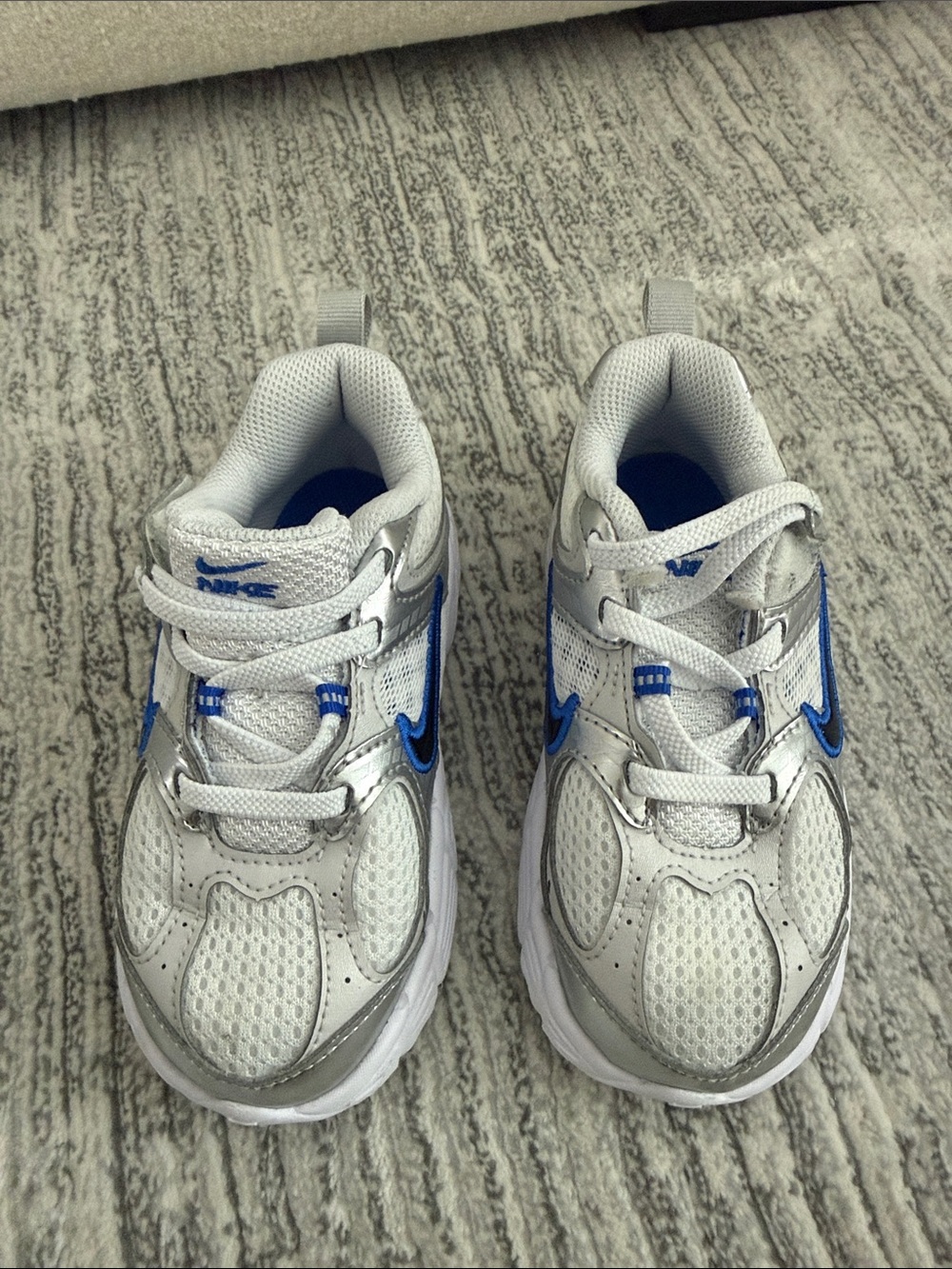 Nike Kids White and Blue Mesh Athletic Sneakers